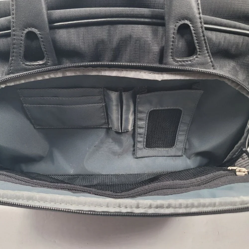 TUMI 2571D Men's Black Laptop Briefcase Shoulder Bag w/ Serial Number Tag